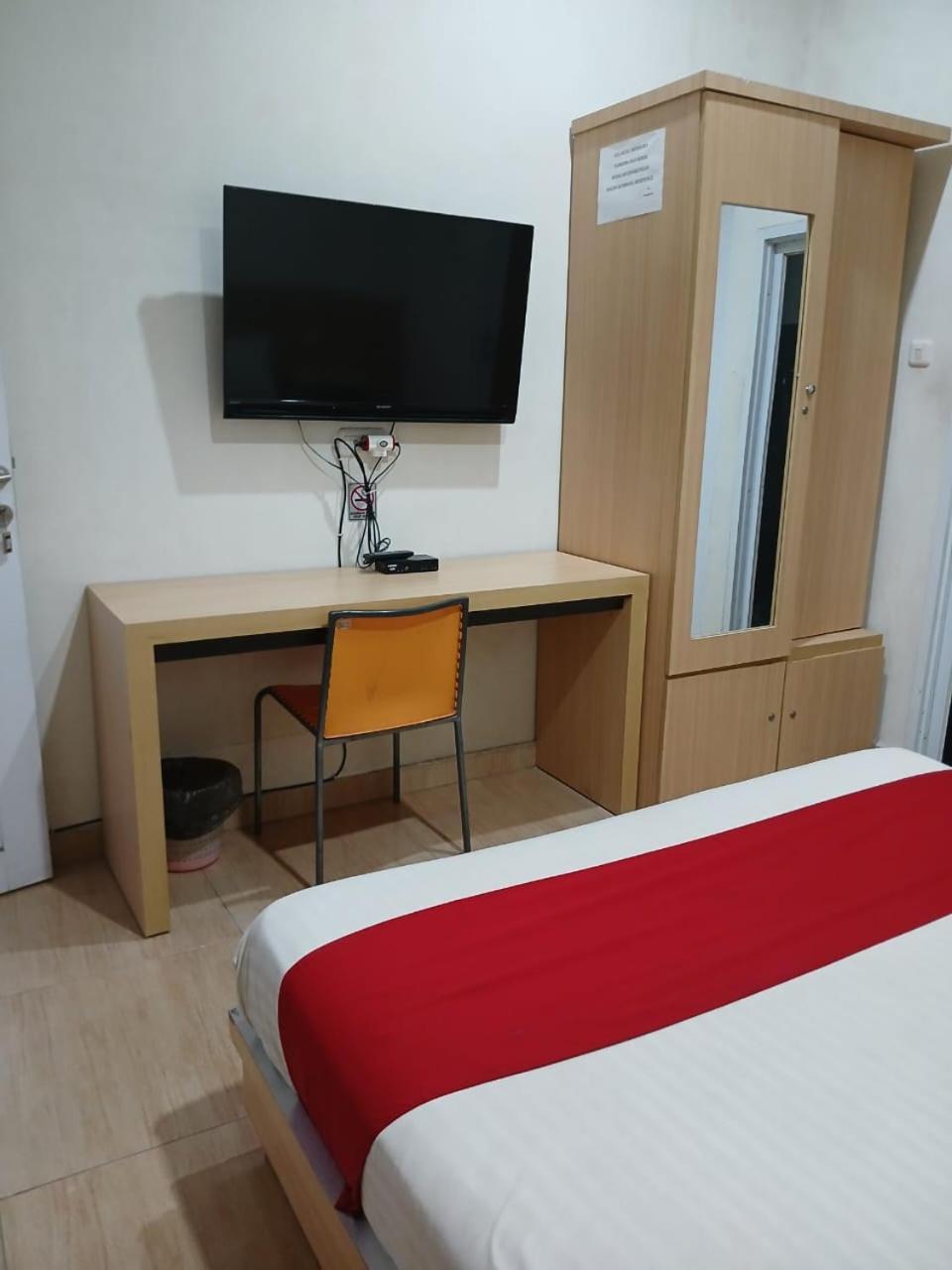Macan Kumbang Residence Palembang Extérieur photo